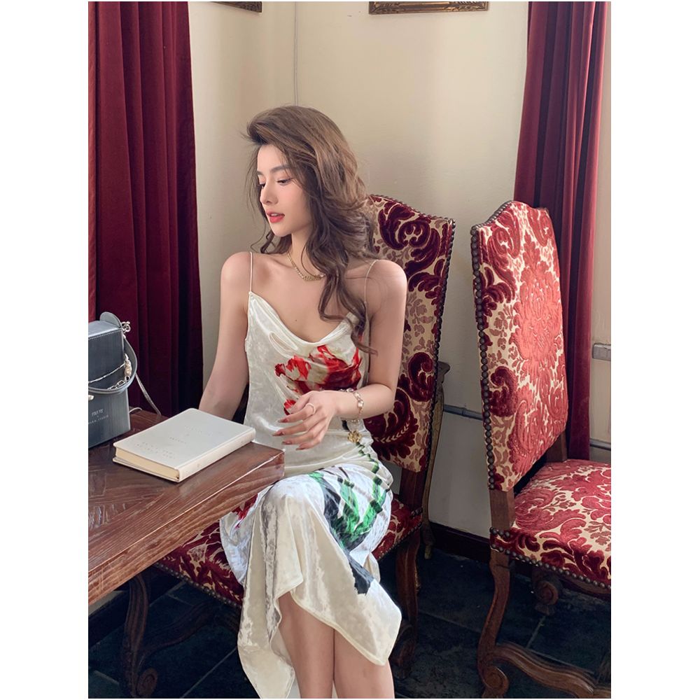 French collar velvet camisole dress for women in autumn 2023 light and mature style with a unique waist closure and floral print long skirt image 5