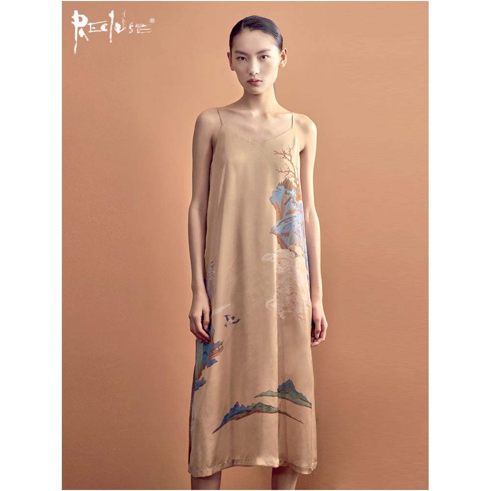 RECLUSE Yunshan Chinese style green mountain and water dress with retro print design V neck suspender mid length skirt image 1