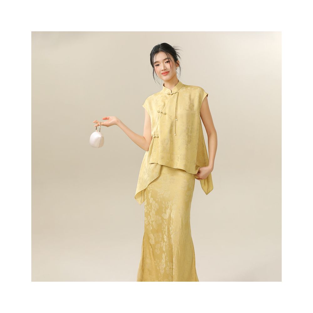 Yiyi new Chinese style suit women s 2025 summer new Zen tea suit loose jacquard oblique collar button top image 4