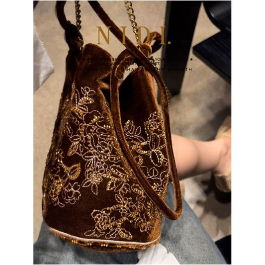 ASAYA4969 – Noir Éclat Velvet Bag 🖤✨