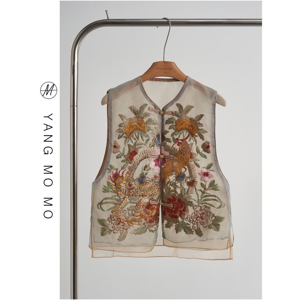 New Chinese style heavy embroidery round collar button thin waistcoat vest wide leg pants suit 2025 summer new women s clothing image 2