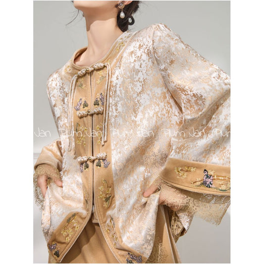 ASAYA5000 – Golden Muse Embroidered Set ✨🌸