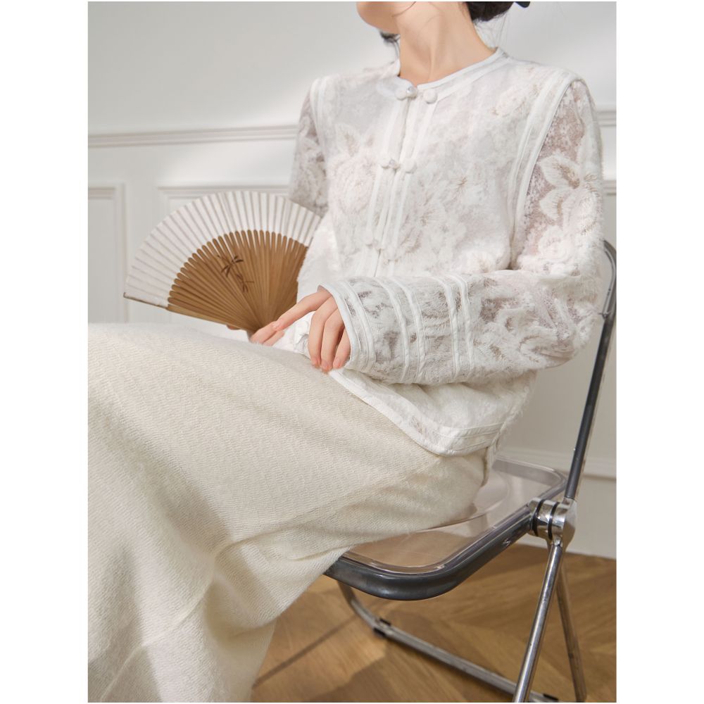 Plum Jan New Chinese style white shirt women s 2025 new design sense light luxury temperament shirt top image 4