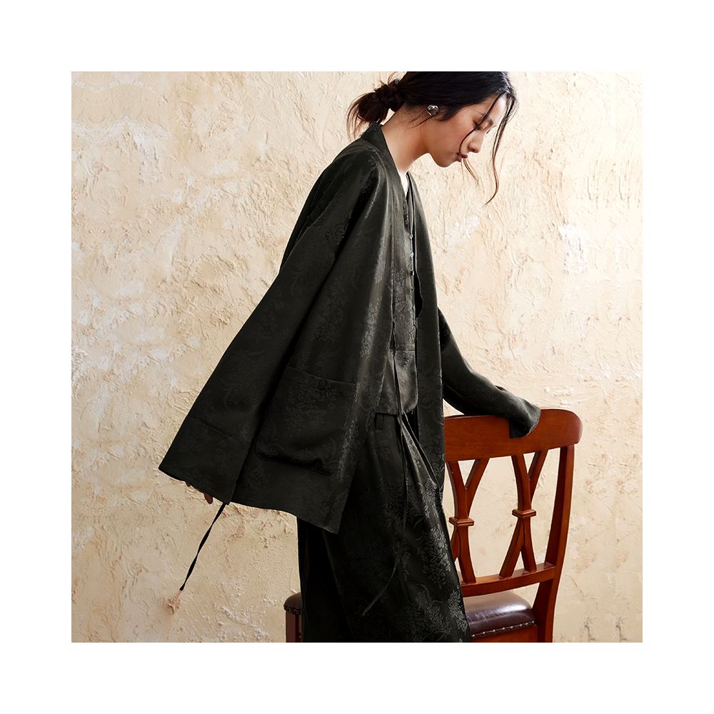 Pusu New Chinese Spring and Autumn Set Women s High end Chinese Style Coat Wide Leg Pants Vest Retro Style Three piece Set image 1