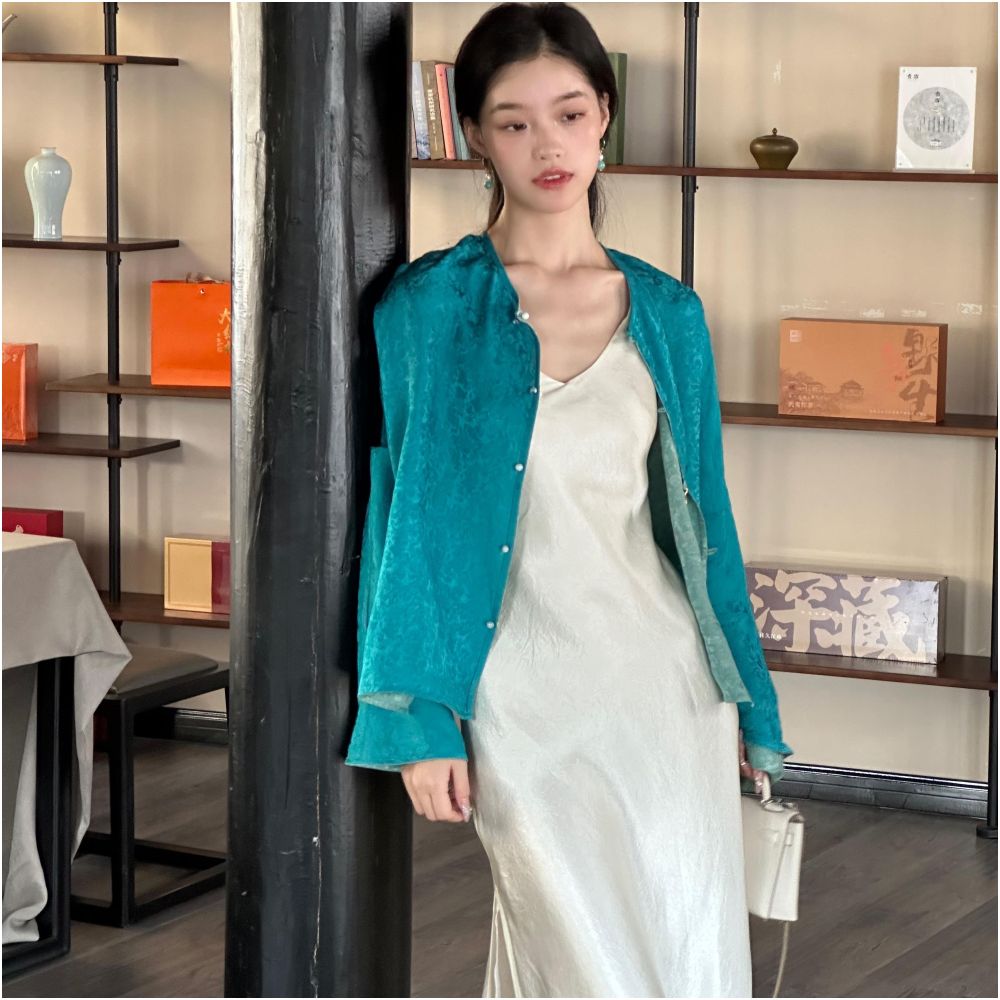 Ti Ti Ti Bi Xiao Quan Zhen New Chinese style design sense national style double sided two color flower vine jacket silk long sleeved top image 0