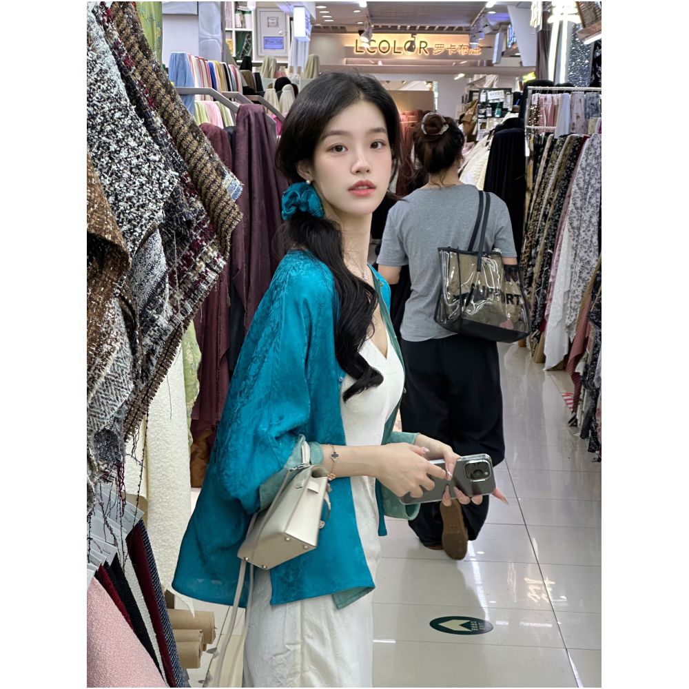 ASAYA5040 – Azure Whisper Silk Jacket 🌿💎