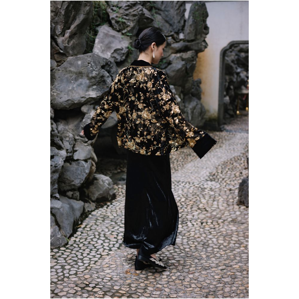 Tang Dou Gao Ding Gilded Flower Shadow New Chinese style Burnt Flower Embroidered Bead Cardigan National Style Mulberry Silk Old Money Style Coat for Women image 5