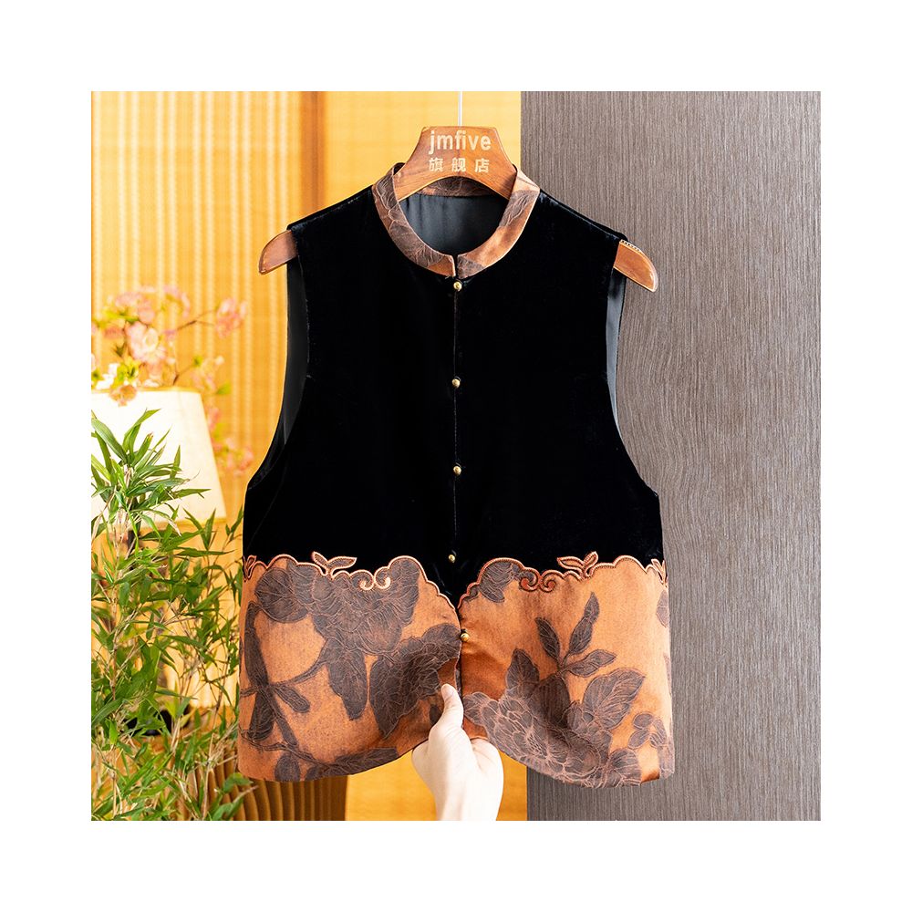 New Chinese style silk velvet simple and versatile vest with vest and shoulder for women in autumn 2025 retro contrasting color spliced vest image 23