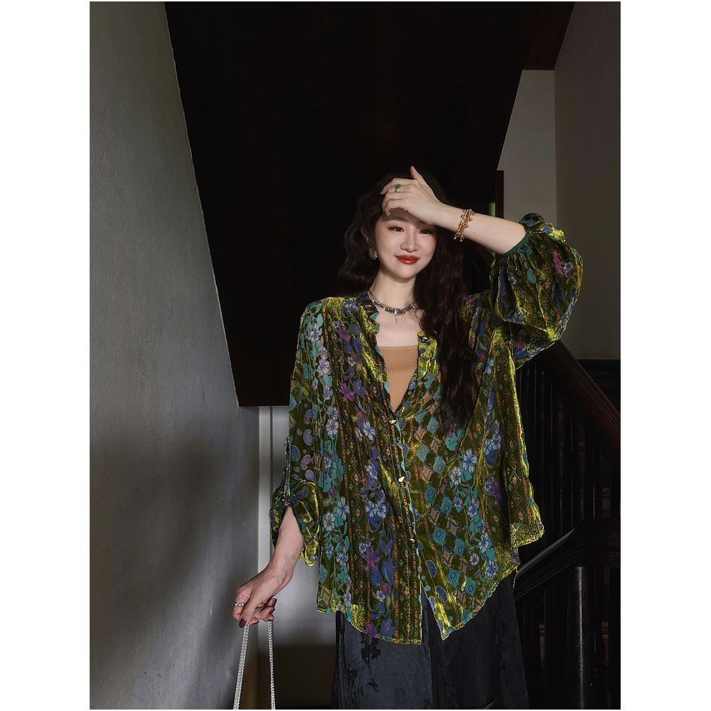 Yang Mi Mid Autumn Festival Same Style Three Lucky Black Flower Window Shadow New Chinese National Velvet Rotten Flower Shirt Women s Coat image 12