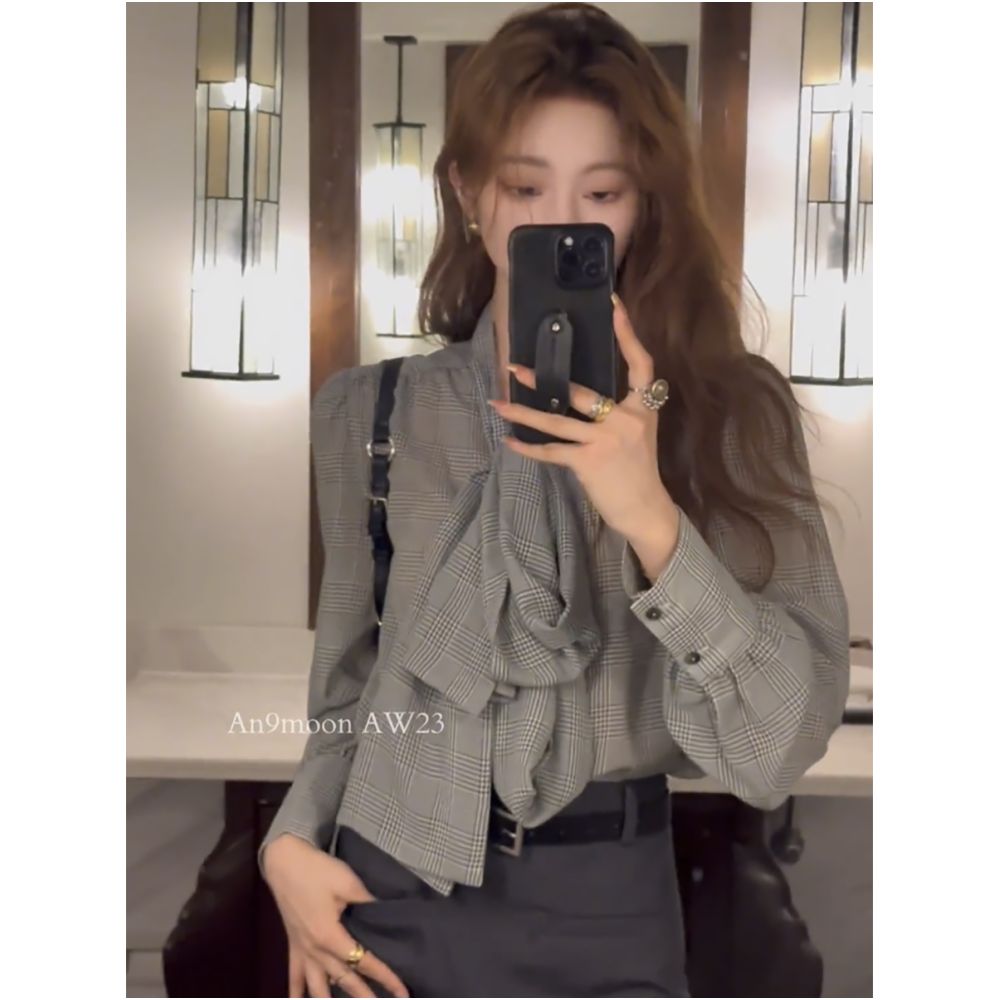 High end chic and stylish design checkered shirt collar bow tie strap niche temperament slimming top 2025 image 7