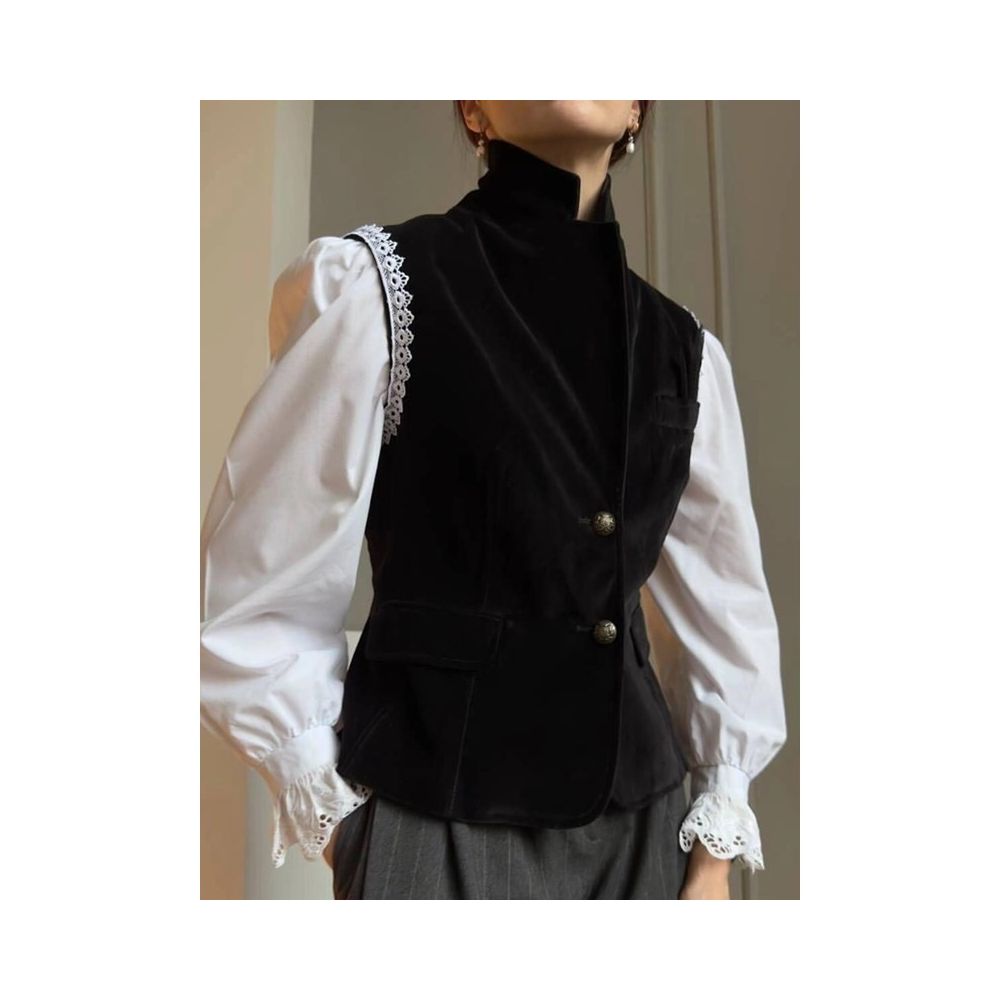 European style high end white shirt black high neck vest spring 2025 new fashionable and slimming outfit image 4