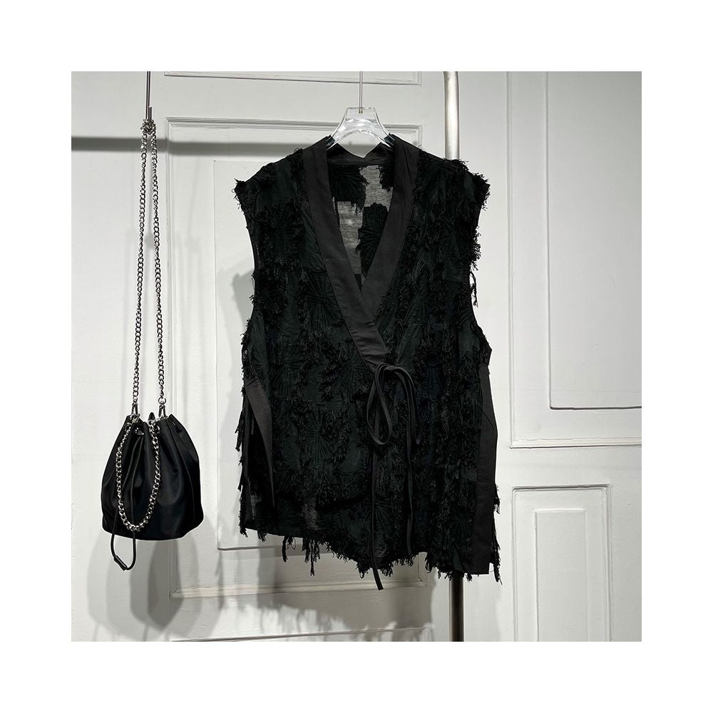 Fashionable design tie V neck jacquard thin transparent vest women s 2023 summer new high end niche mid length top image 6