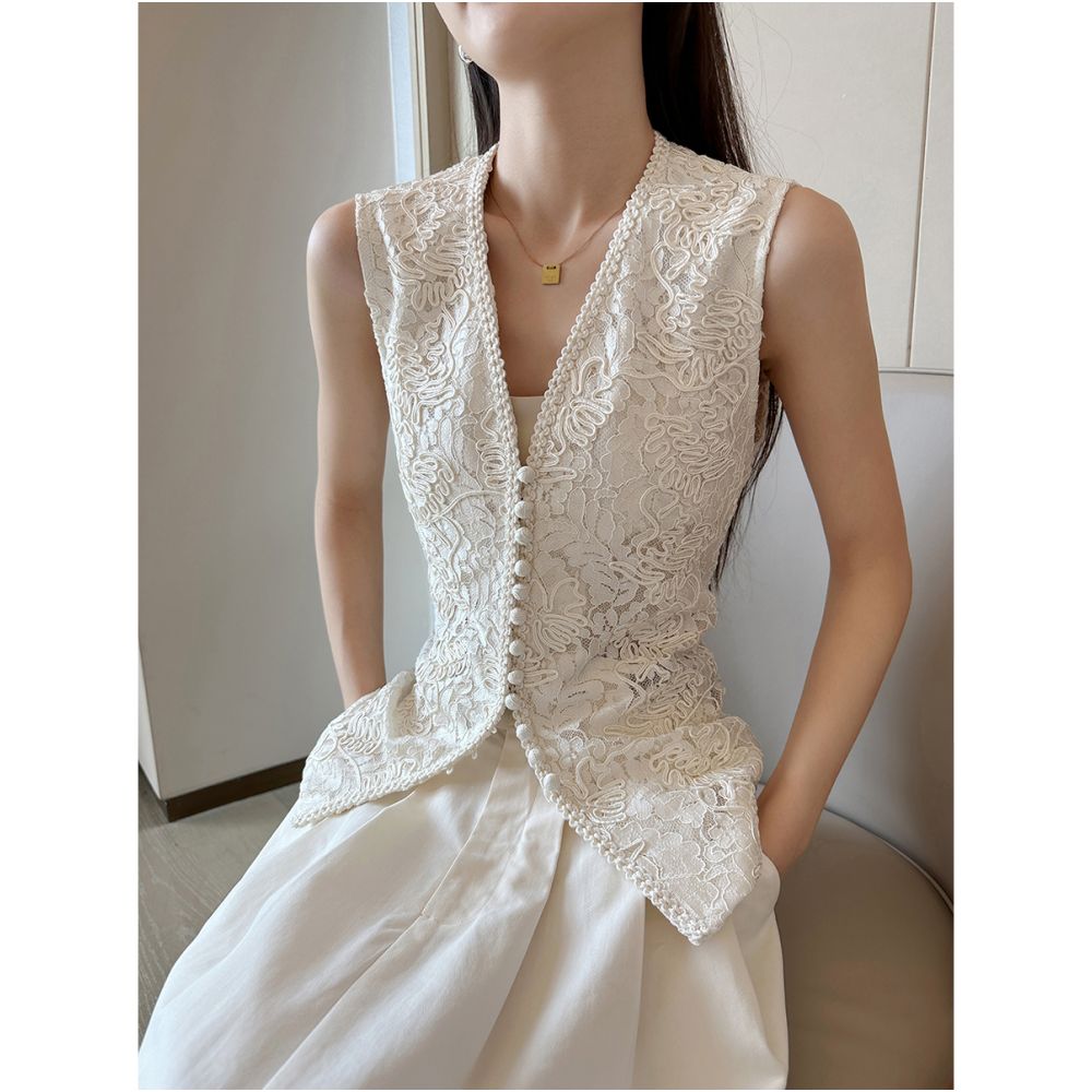 PINKEEN white small fragrant style V neck sleeveless vest women s summer 2025 new hollow hook flower temperament slimming top image 6