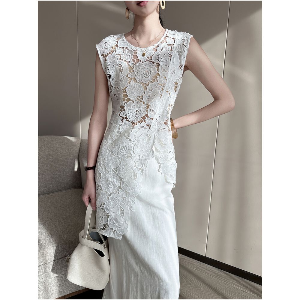 PINKEEN White Round Neck Sleeveless Irregular Lace Small Shirt for Women Summer 2025 New Unique Hollow Top image 3