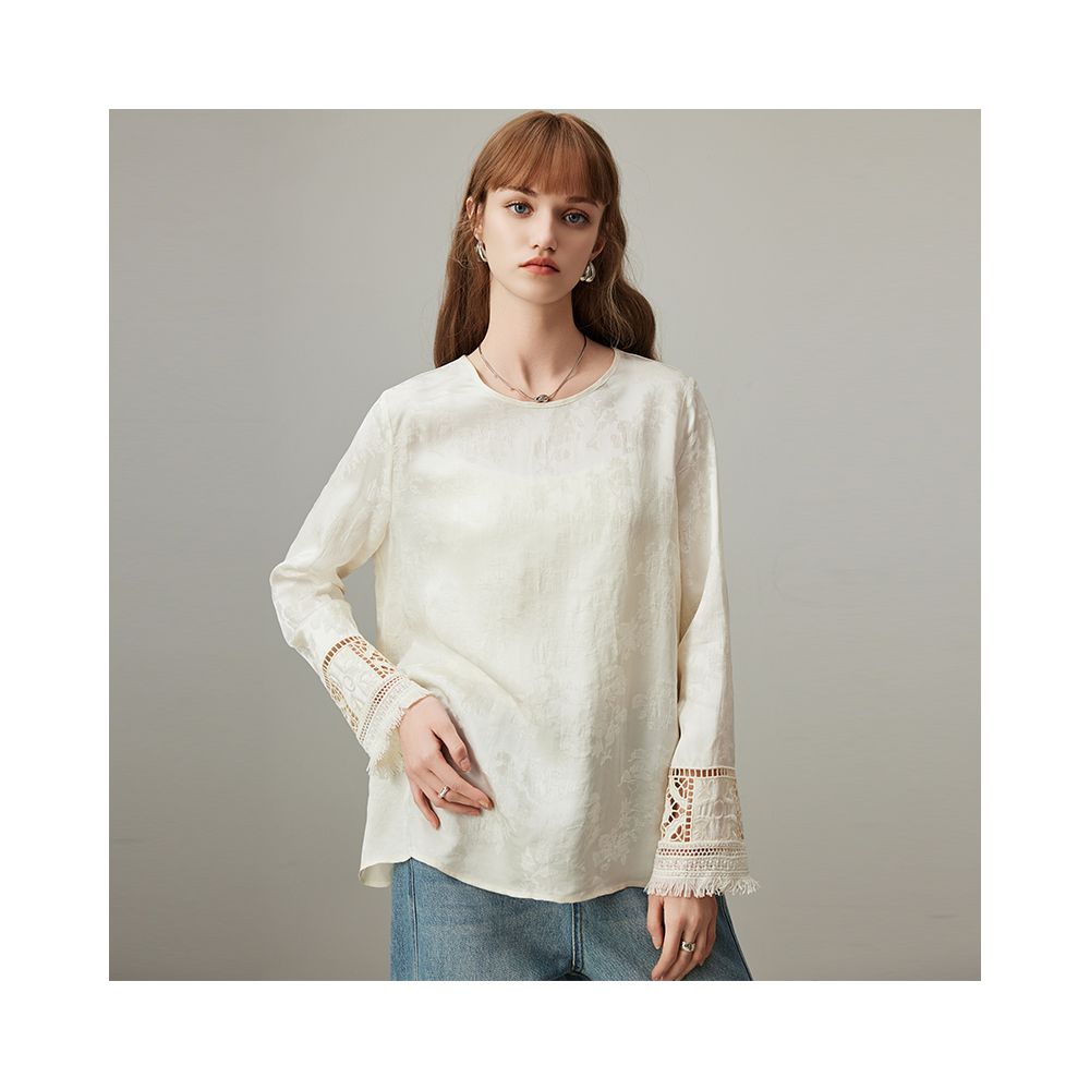 dfvc light Chinese style jacquard long sleeved shirt for women new autumn 2025 style hollowed out thin round neck inner layer base shirt image 4