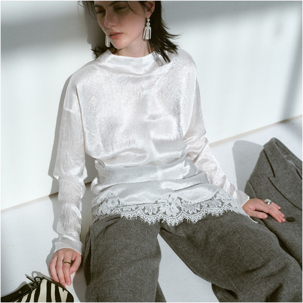 TOP Brand Pearl Glow French Retro Style Long Sleeved Top with Diagonal Pleats Acetate Lace Trim and Asymmetrical Hem image 5