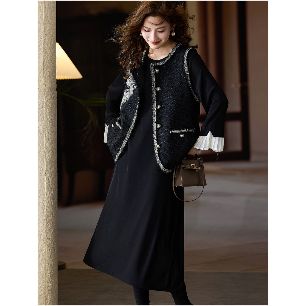 Solid wood and Western style black nail bead two piece dress women s autumn and winter new dress 2025 plus size European women s clothing image 9