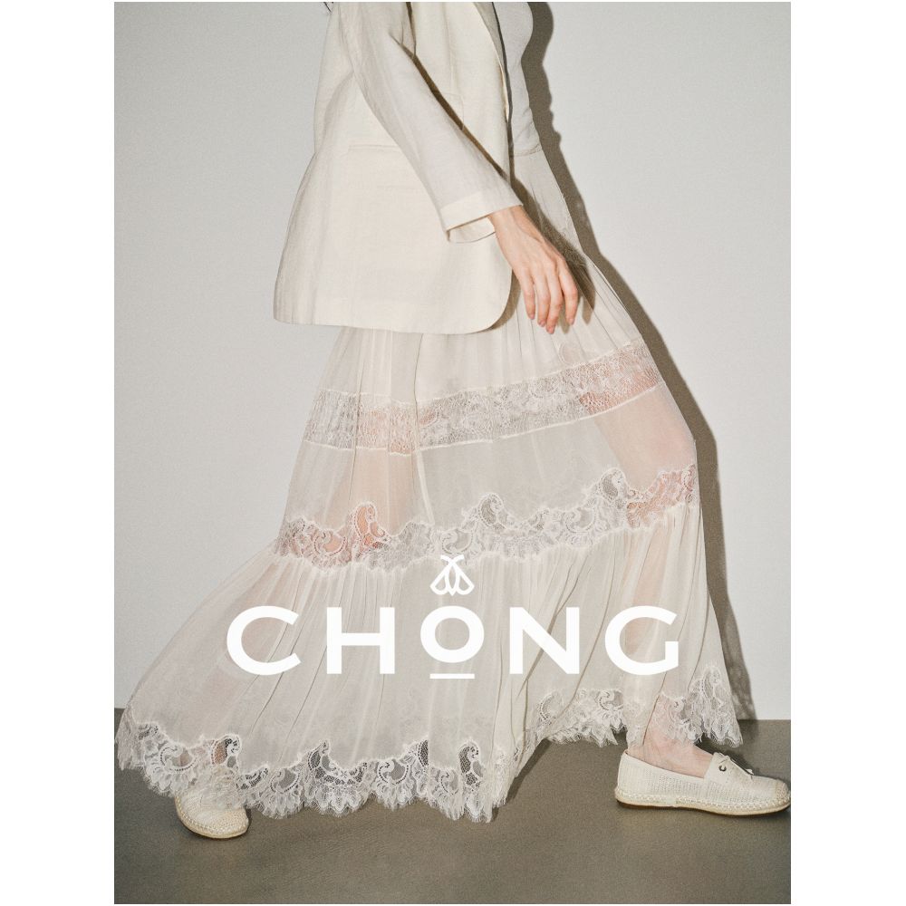 Little Insect Ethereal White Moonlight Dress with Hollowed out Lace and 3D Embossed Texture 100 Mulberry Silk Slimming Long Skirt image 0