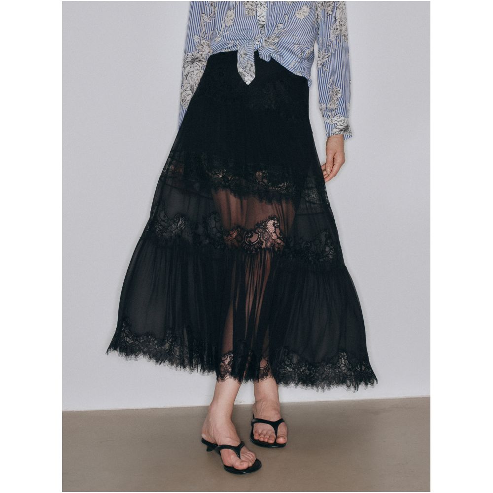 Little Insect Ethereal White Moonlight Dress with Hollowed out Lace and 3D Embossed Texture 100 Mulberry Silk Slimming Long Skirt image 2