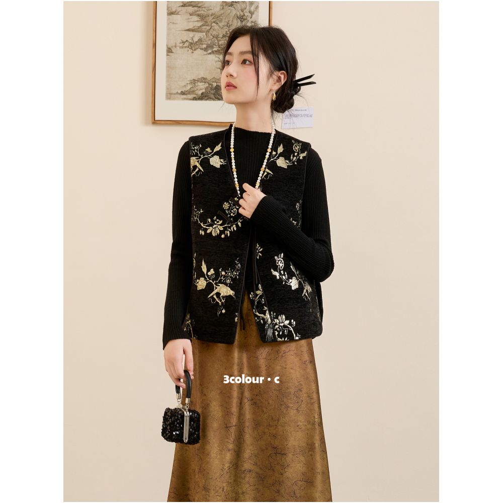 Three color gilded floating dream 2025 autumn and winter new style new Chinese vest jacquard sleeveless cotton jacket top for women image 1