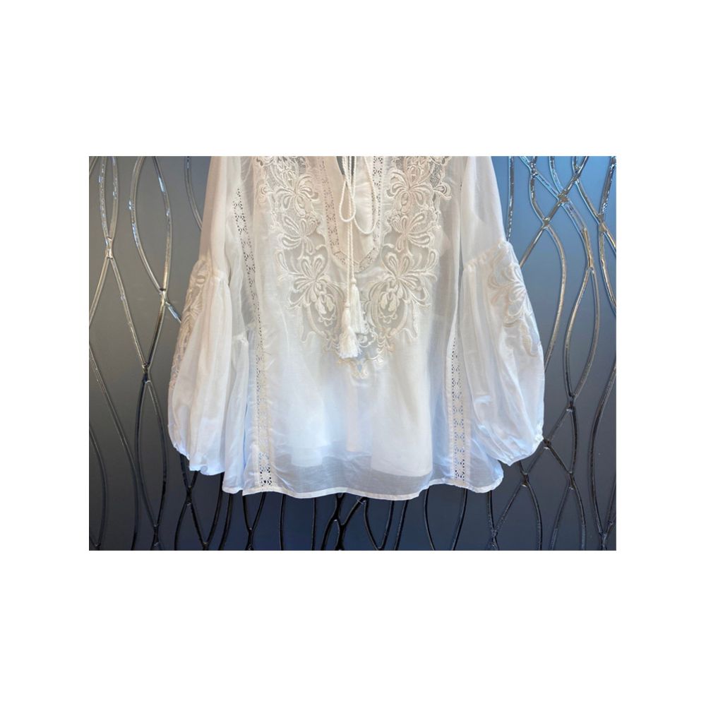 Absolutely stunning A must see brimming with design flair image 4