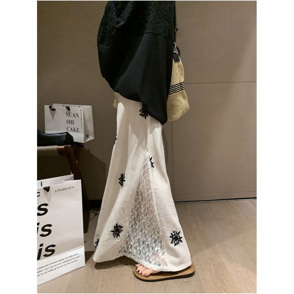Fanccy Linen Embroidered Lace Splicing Half length Skirt for Women 2025 Summer New Style A line Medium length Design image 3