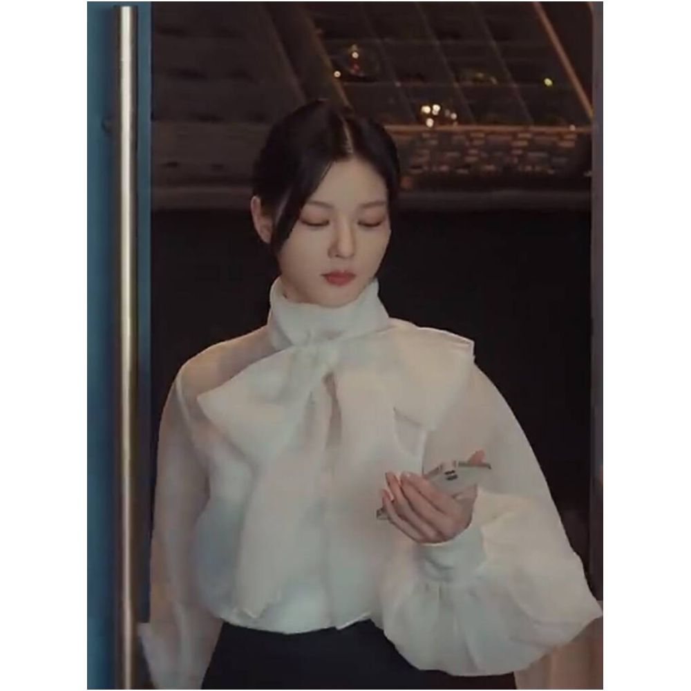 Having an appointment with the demon Jin Yuzhen goes to Xi with the same white lantern sleeve organza shirt for women s French retro top image 2