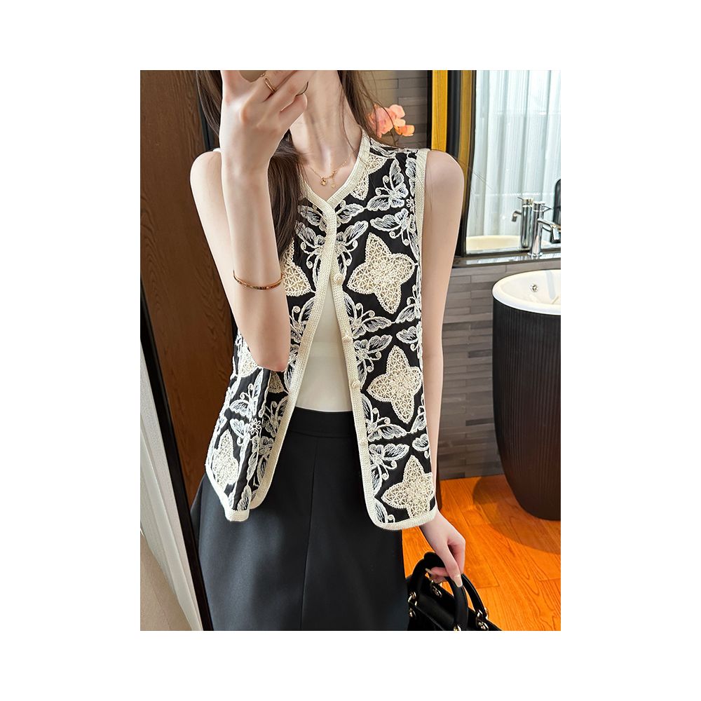 ASAYA5354 – Noir Botanical Embroidered Set 🖤🌿