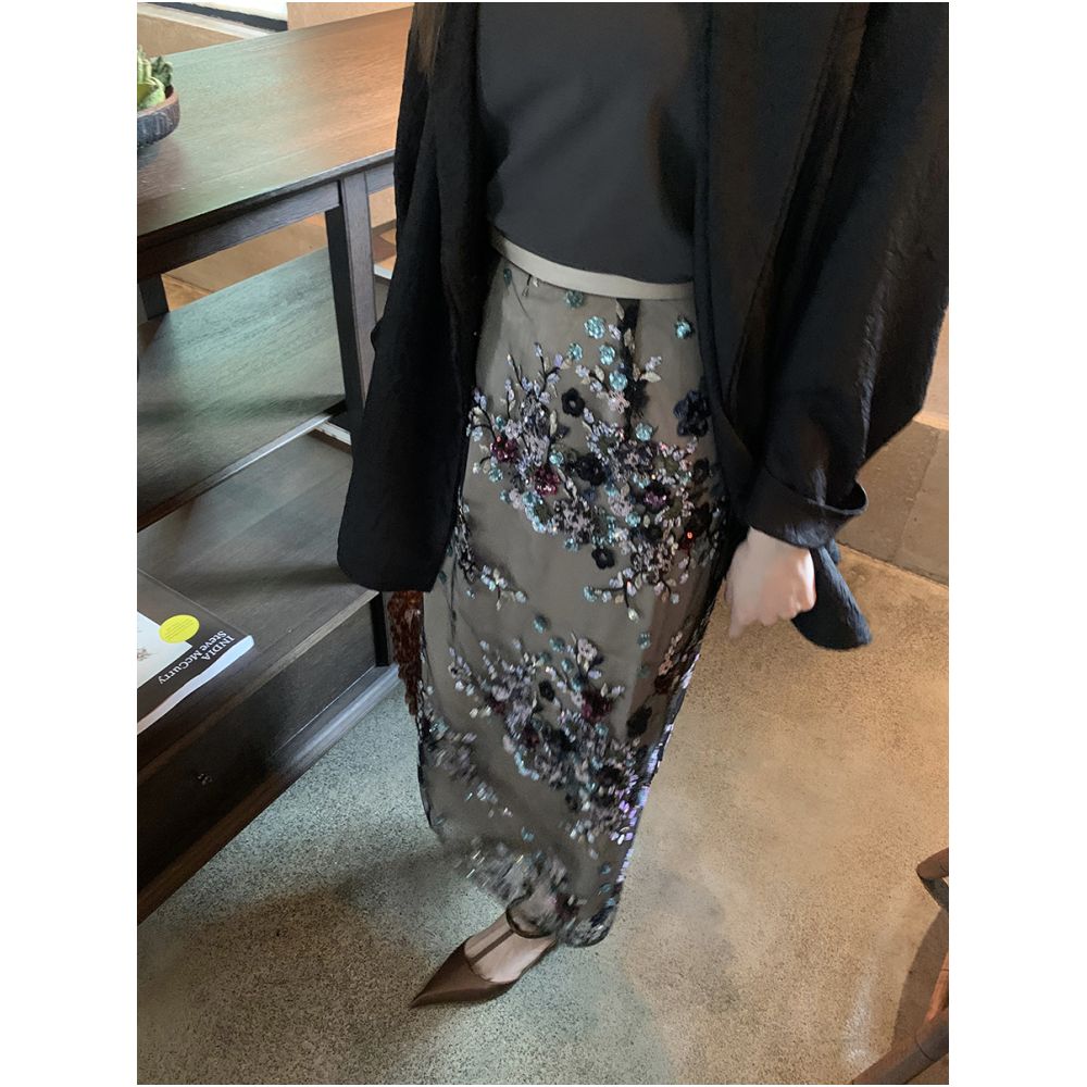 2025 Autumn Elegant Gao Luxury Heavy Industry Floral sequin Half length Skirt Medium to Long Gorgeous French Embroidery Slimming and Hip hugging Skirt image 0