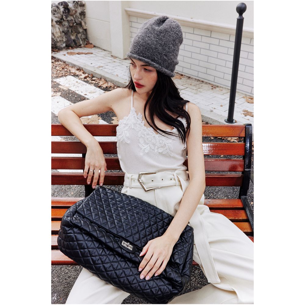 ASAYA5371 – Laced Luxe Wool Camisole ✨🌿