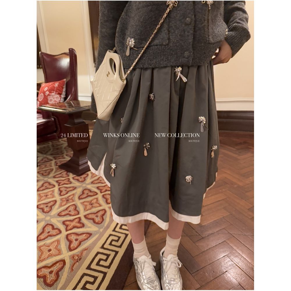 ASAYA5382 – Winter Grace Embellished Midi Skirt ❄️✨