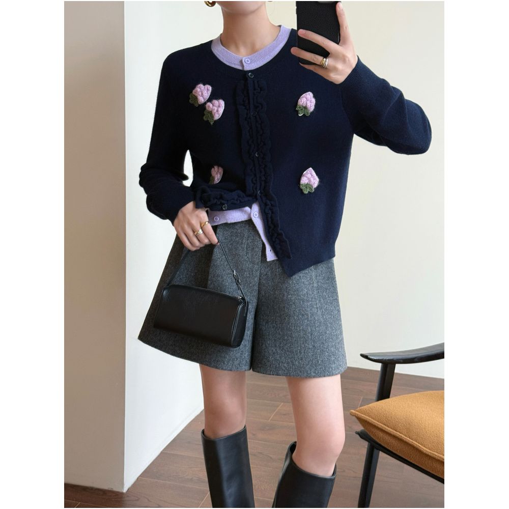 Wanger sweet Paris 100 Australian wool flower fake two piece contrasting black fungus edge knitted cardigan jacket image 1