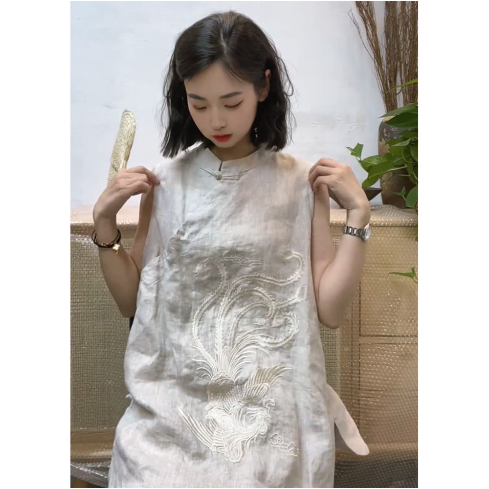 New Chinese style versatile sleeveless linen embroidered shirt European 2025 summer temperament casual mid length top image 0