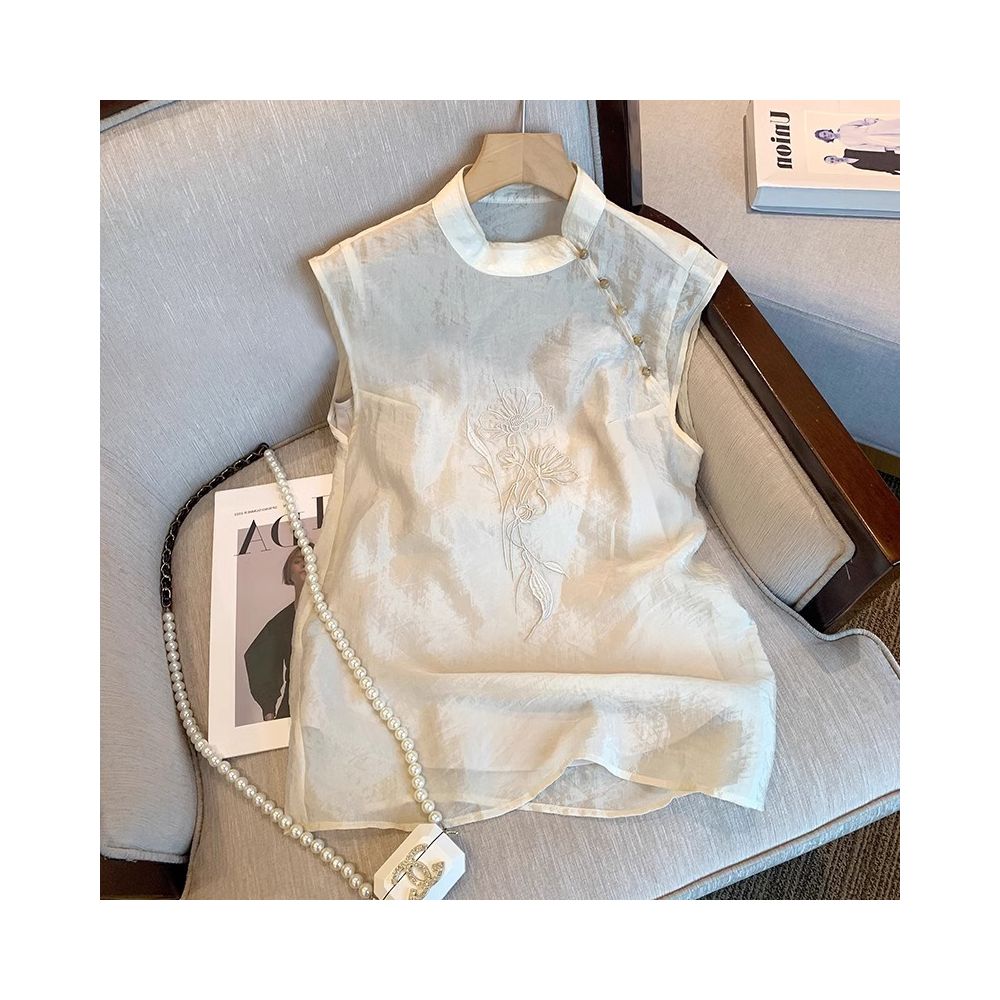 New Chinese style retro embroidered stand up collar vest shirt with summer temperament casual and high end feeling exquisite sleeveless top image 0