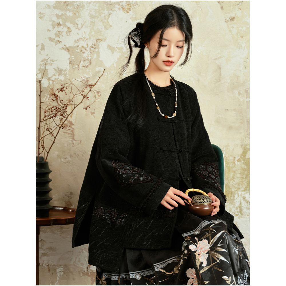 Thirteen Little Bean Sprouts Dark Blue Winter New Chinese Style Button Black Embroidered National Style Round Neck Coat for Women Autumn and Winter image 2