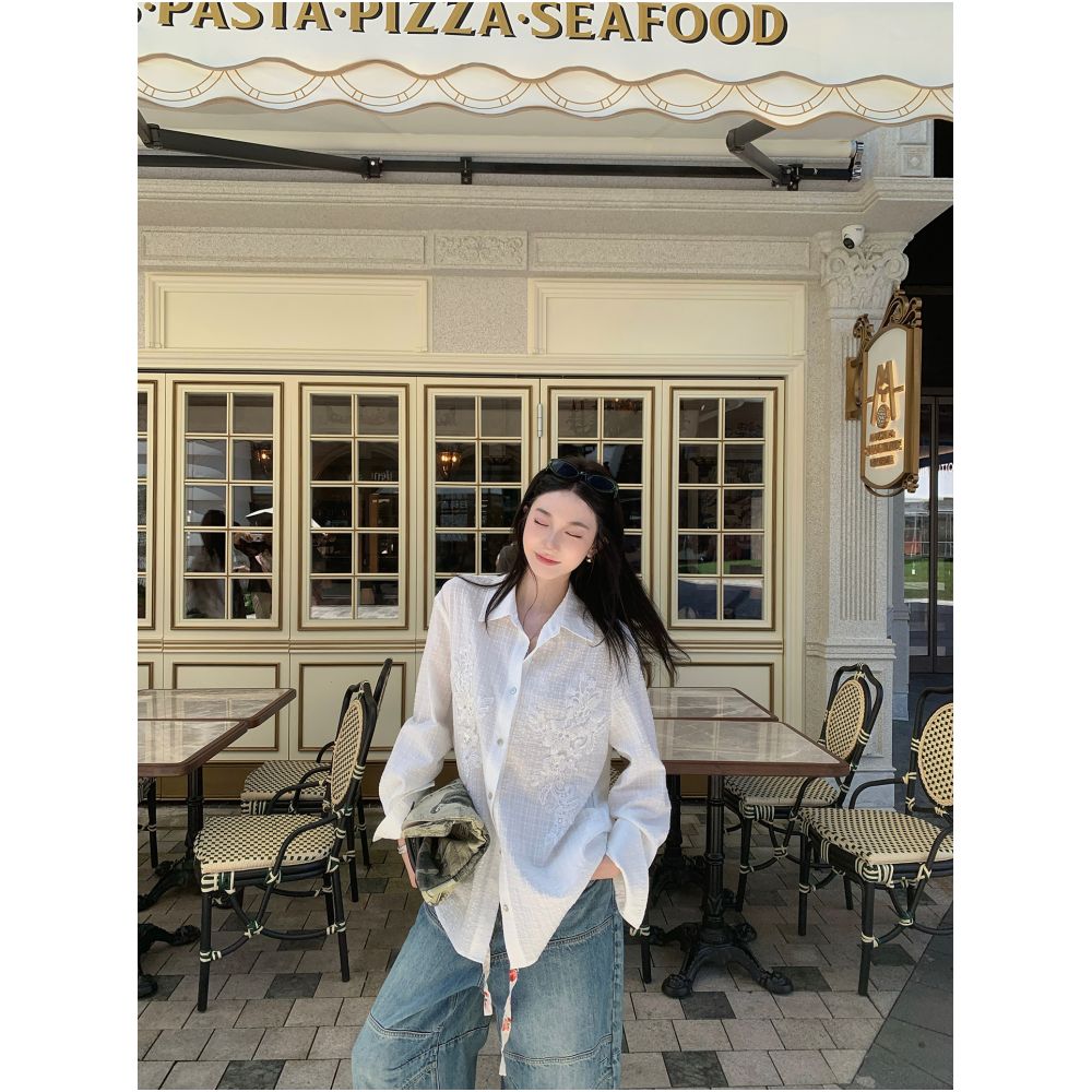 Ouyang 3D Embroidered White Shirt for Women s Summer New Design Sense niche shirt loose retro top image 2