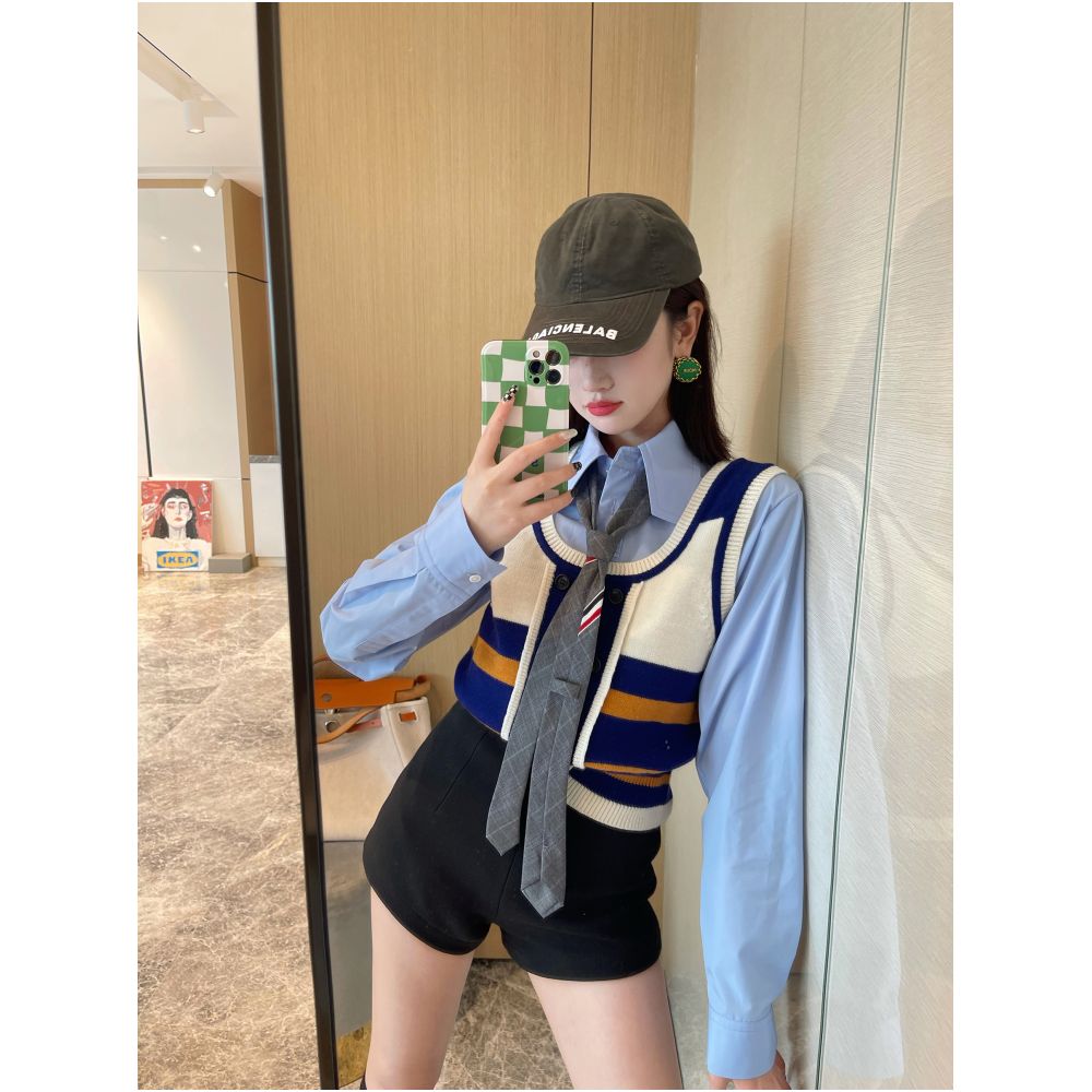 Nancy Cavally imported high density strong twist fabric from Italy carefully designed with a versatile and minimalist white shirt image 1