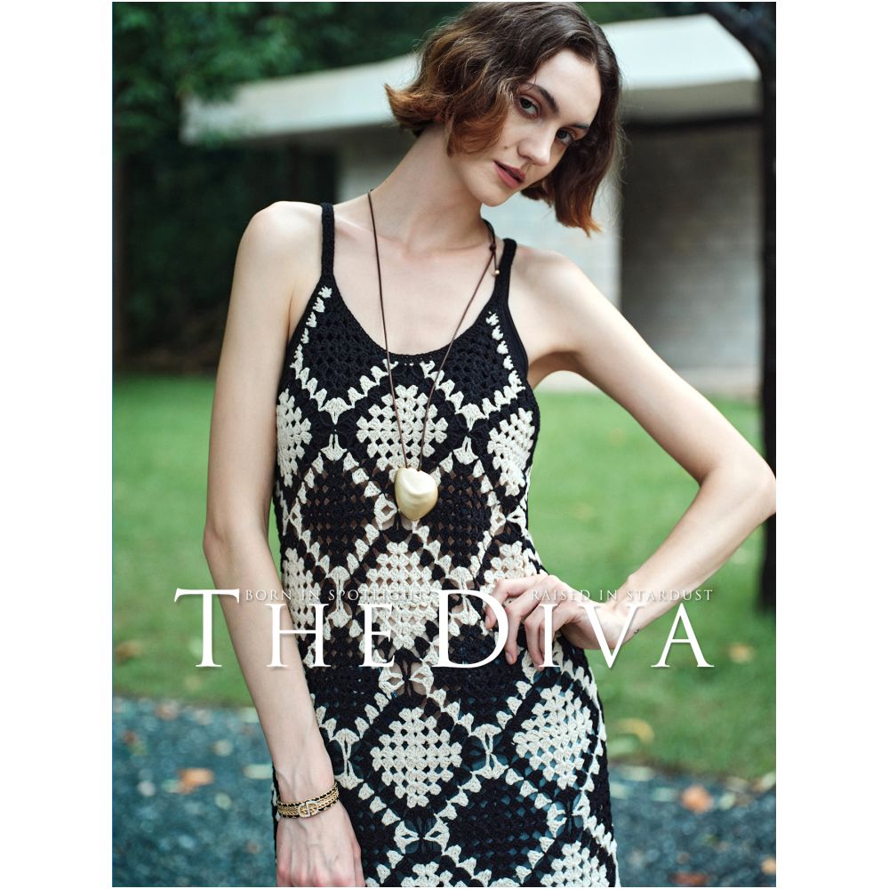 THE DIVA Wang Wenqi Same Style Retro Classic Knitted Dress Strap Top Women s 25 Commuter Hollow Skirt image 4