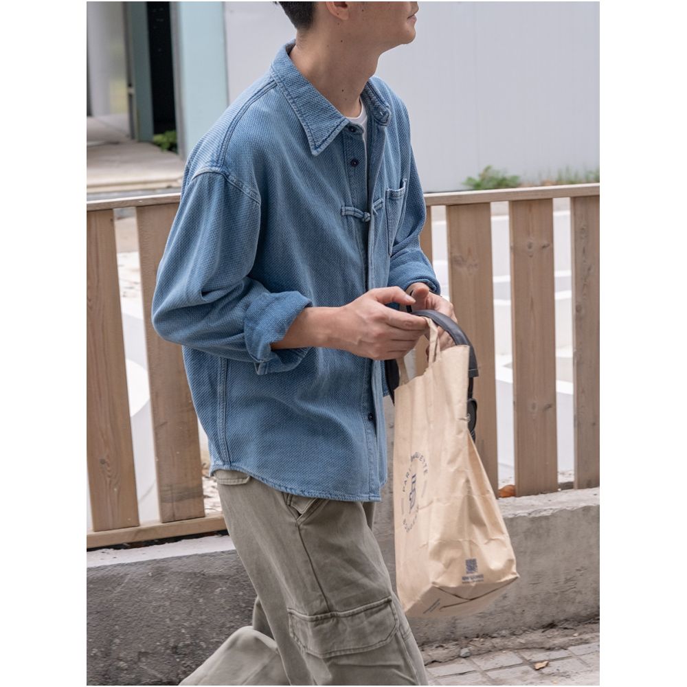 A button and stand Chinese handmade buckle retro washed jacquard texture denim shirt hidden in the chest image 3