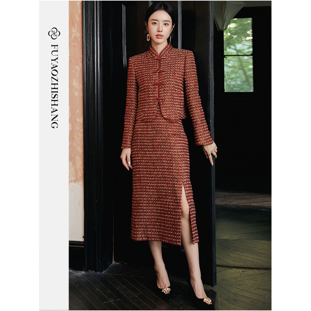 FUYAO Fuyao Light Luxury Heavy Industry Coat Split Half Skirt Red Small Fragrant Wind Coarse Flower Woven Wool Set image 3