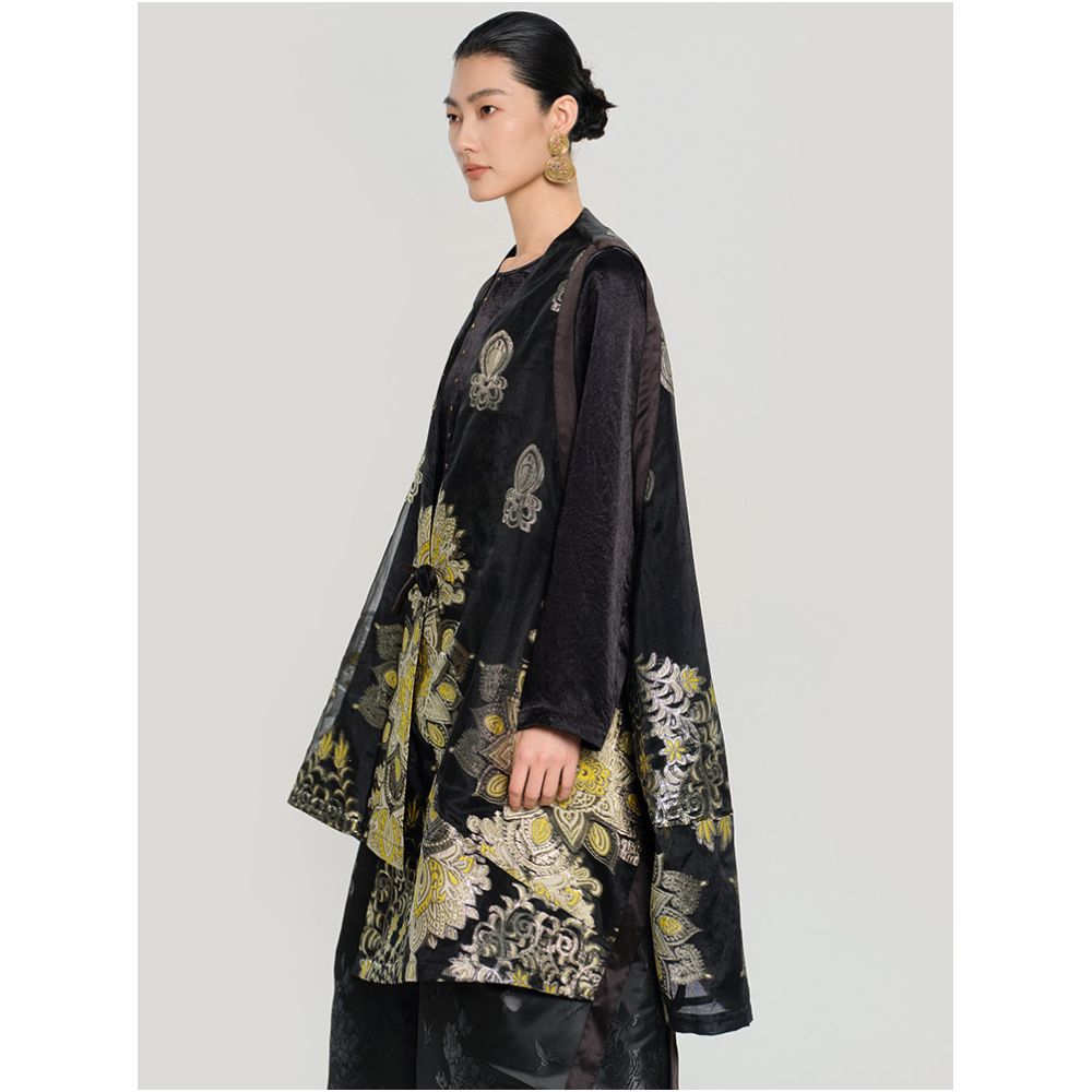 Silhouette Lanlan vest new Chinese style classical vest stacked oversized 2025 autumn women s clothing high end feel image 2