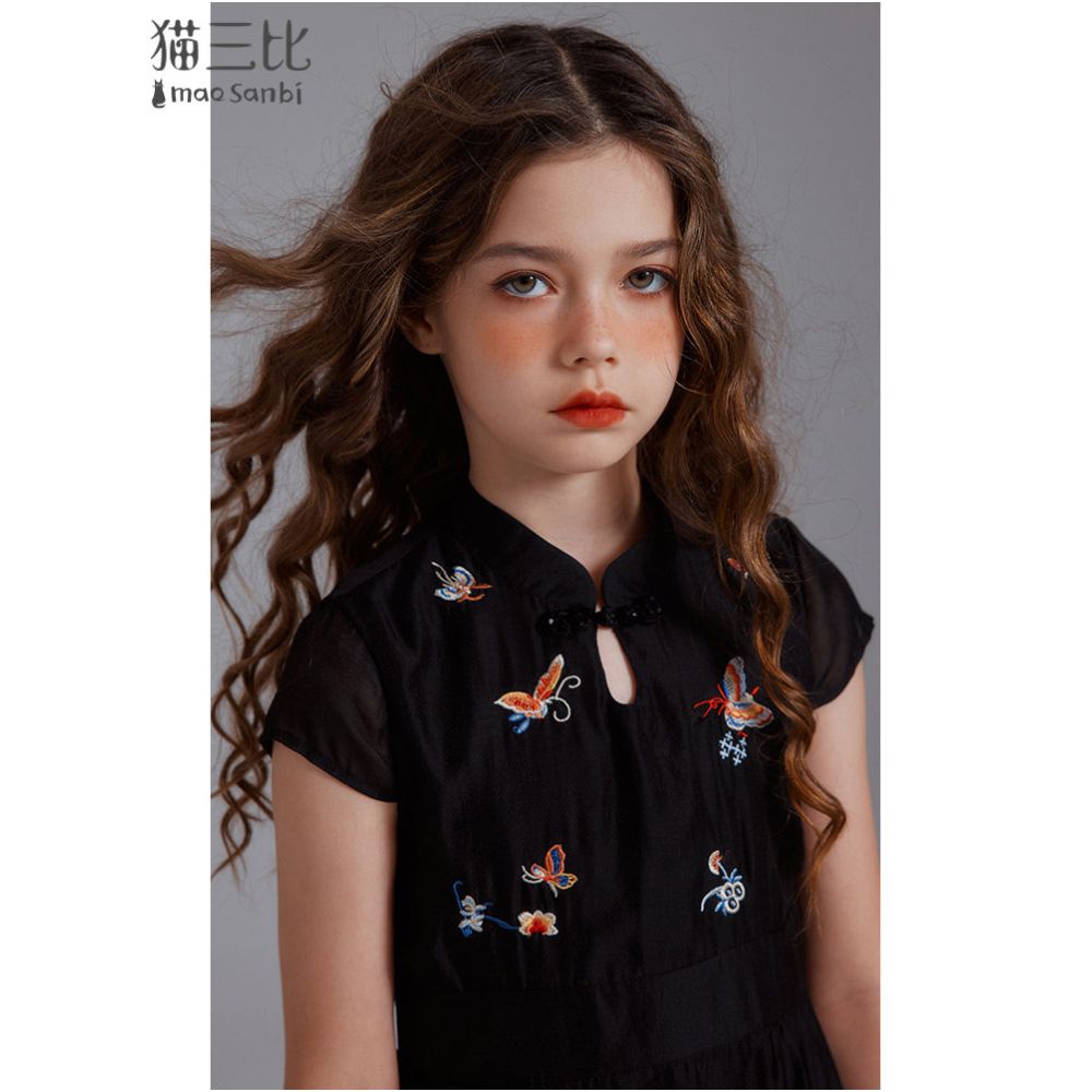 New Chinese style girls horse face skirt embroidered skirt black high end qipao children s Hanfu dress summer image 2