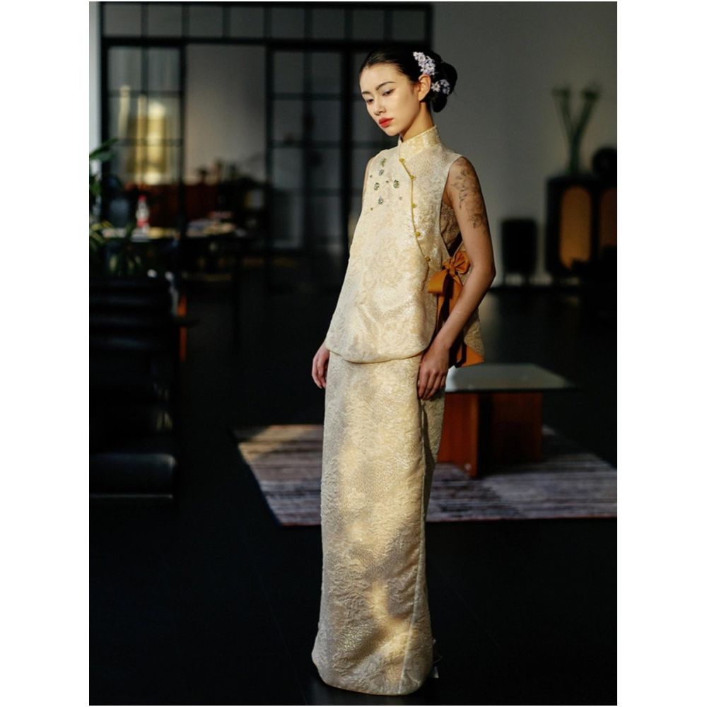 High end light luxury niche new Chinese style morning gown set women s stunning and unique light Chinese style top and skirt two piece set image 1