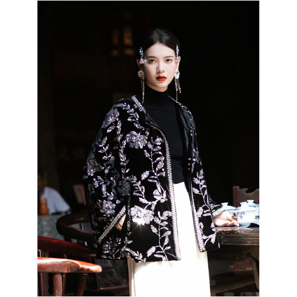 Anytime anywhere Feiyun high precision sequin embroidery New Chinese heavy industry bead embroidery velvet jacket image 1