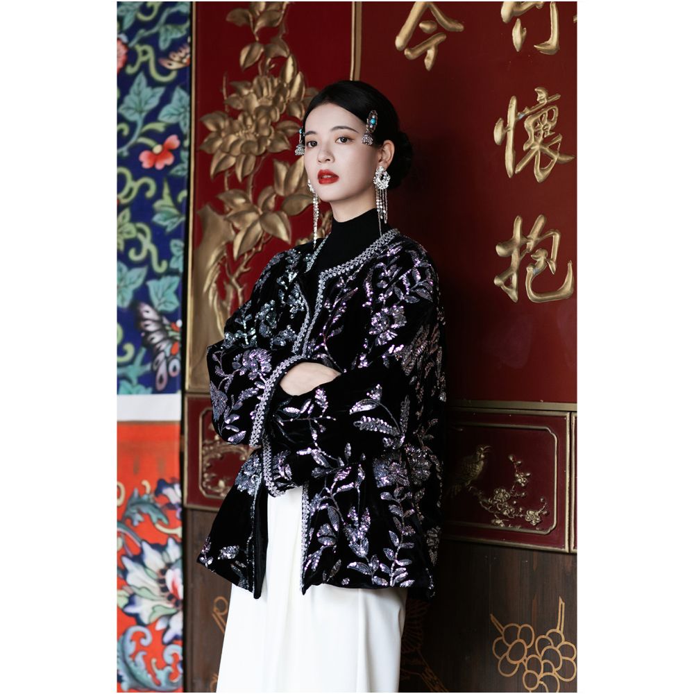 ASAYA5579 – Midnight Silver Embroidered Jacket 🌙✨