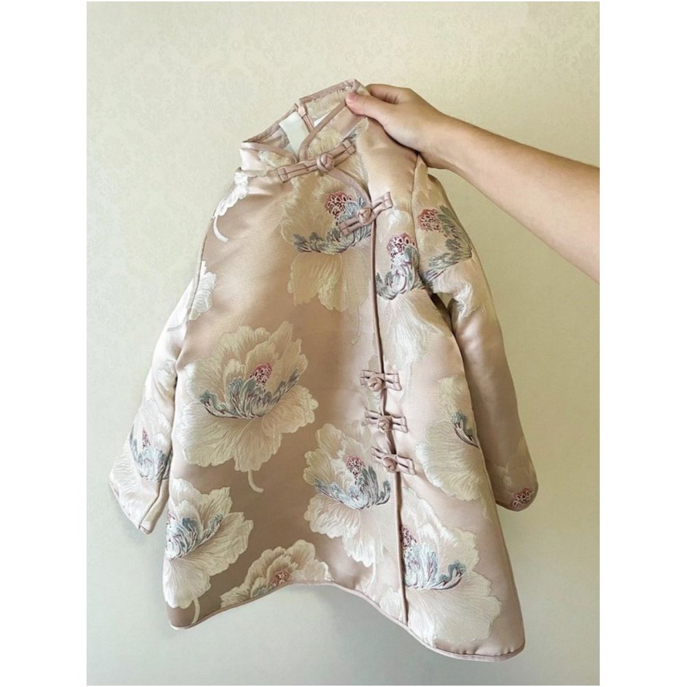2025 Winter Style Unique Beautiful Super Beautiful Improved Cheongsam Top niche buckle jacquard imitation light luxury cotton clothing for women image 0