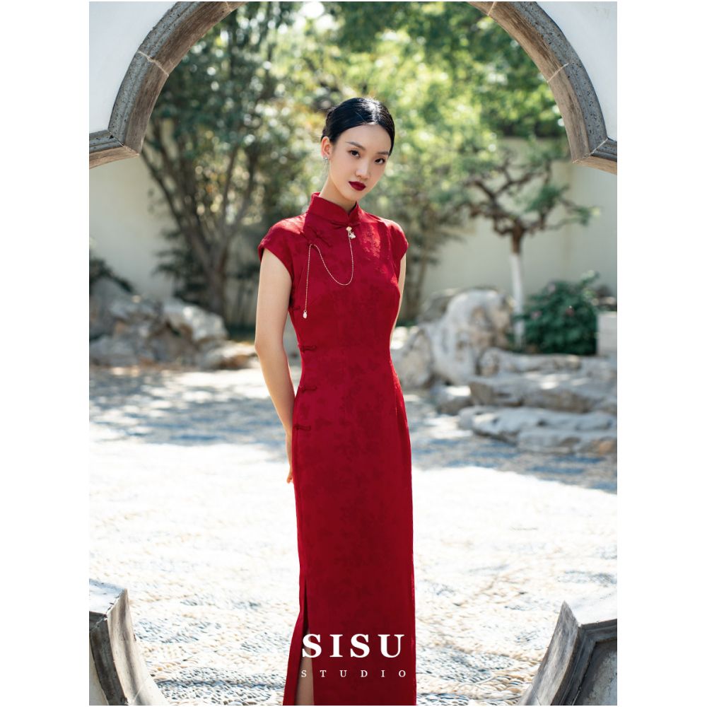 Sisu New Chinese style Improved Cheongsam 2024 New Bridal Engagement Wedding Dress Simple Short sleeved Red Toast Dress image 0