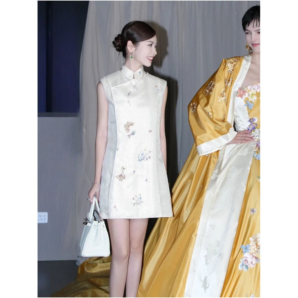 New Chinese style retro embroidered cheongsam skirt for women in summer with a high end feel and super beautiful beige dress and short skirt image 2