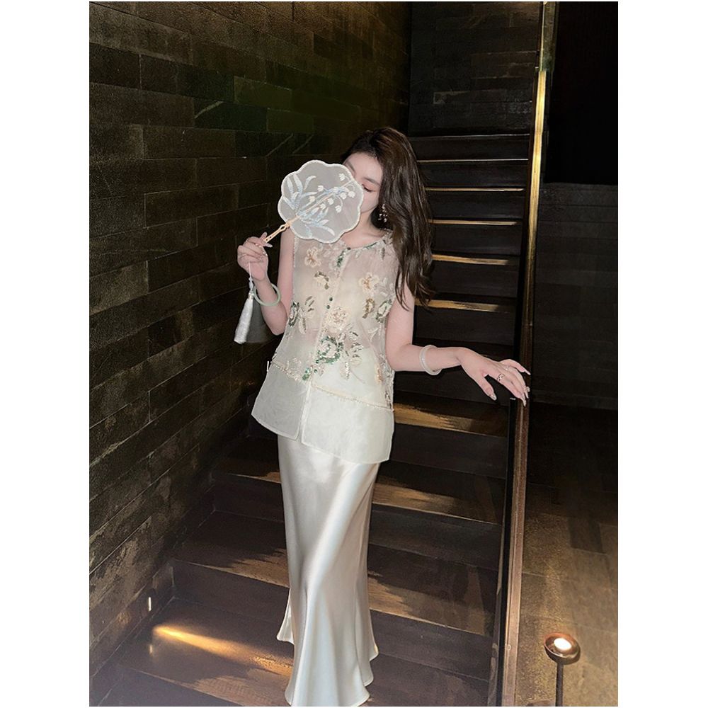 New Chinese style retro light luxury set for women in summer with a high end feel and a super beautiful vest skirt image 1