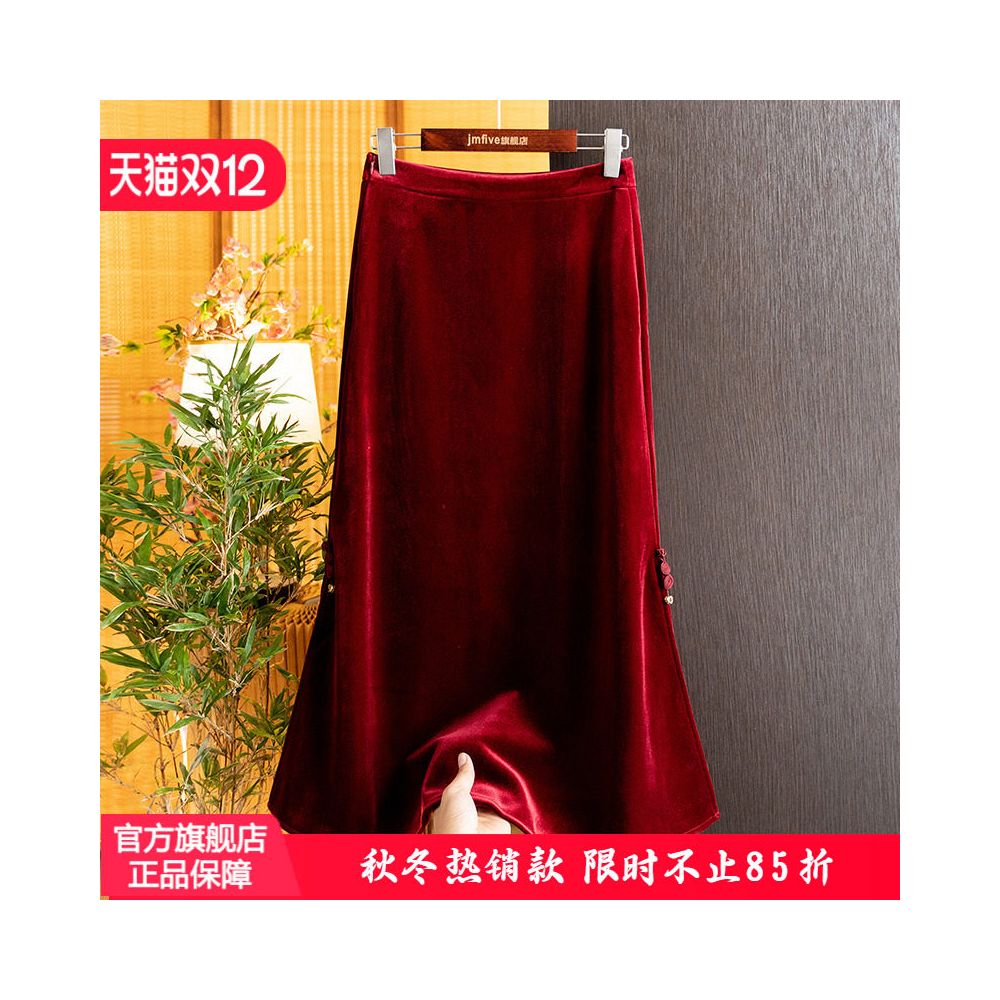 New Chinese style fashionable versatile commuting skirt for women in winter 2025 new Chinese style buckle high waist slimming mid length skirt image 1